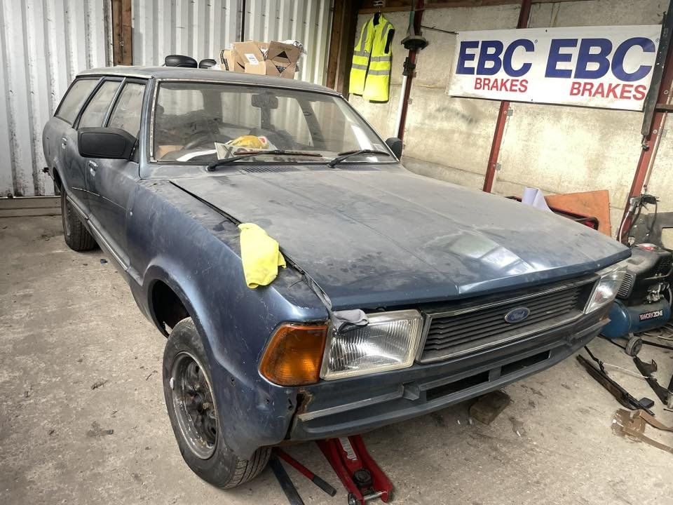 Ford Cortina L